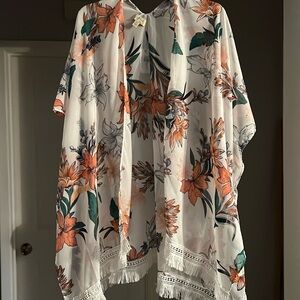 NWT JC Sunny Ladies’ Kimono